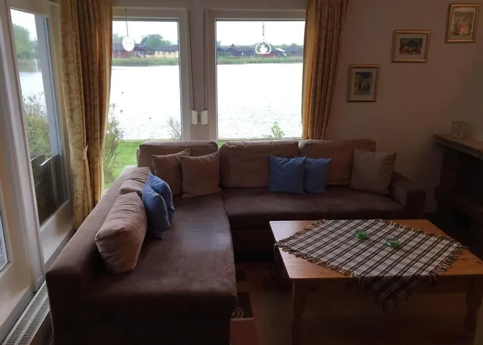 Сasa de vacaciones Direkt Am Binnensee Mit Eigenem Steg By Interhome *